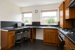 Photo 8- click for photo gallery